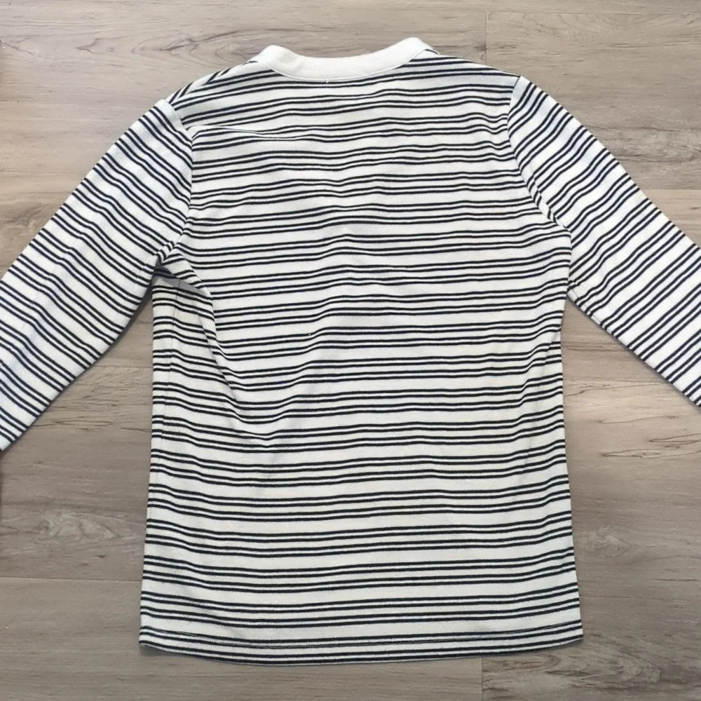 Evereve Black and White Striped Long Sleeve Henley - Picture 4 of 4